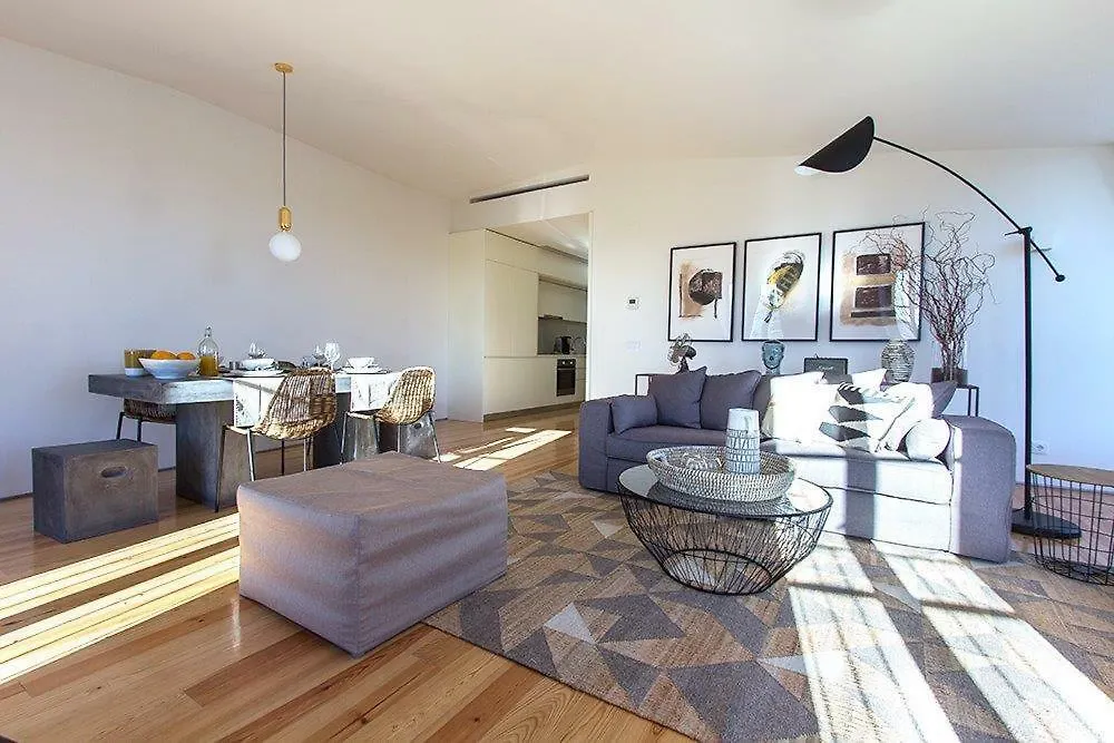 Luxury T.M. Penthouse With A View Apartment Lisbon